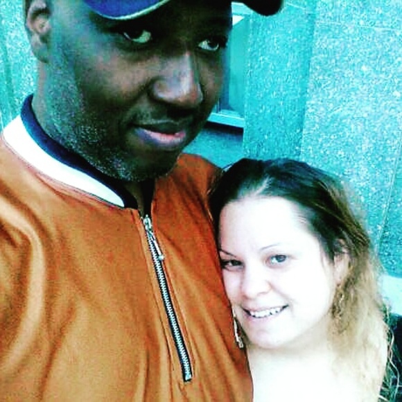 Meet your Posher, LisaMarie - Picture 2 of 8